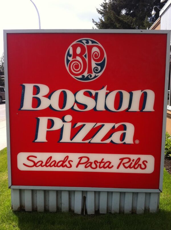 Pylon & Lightbox Signs - Image 2